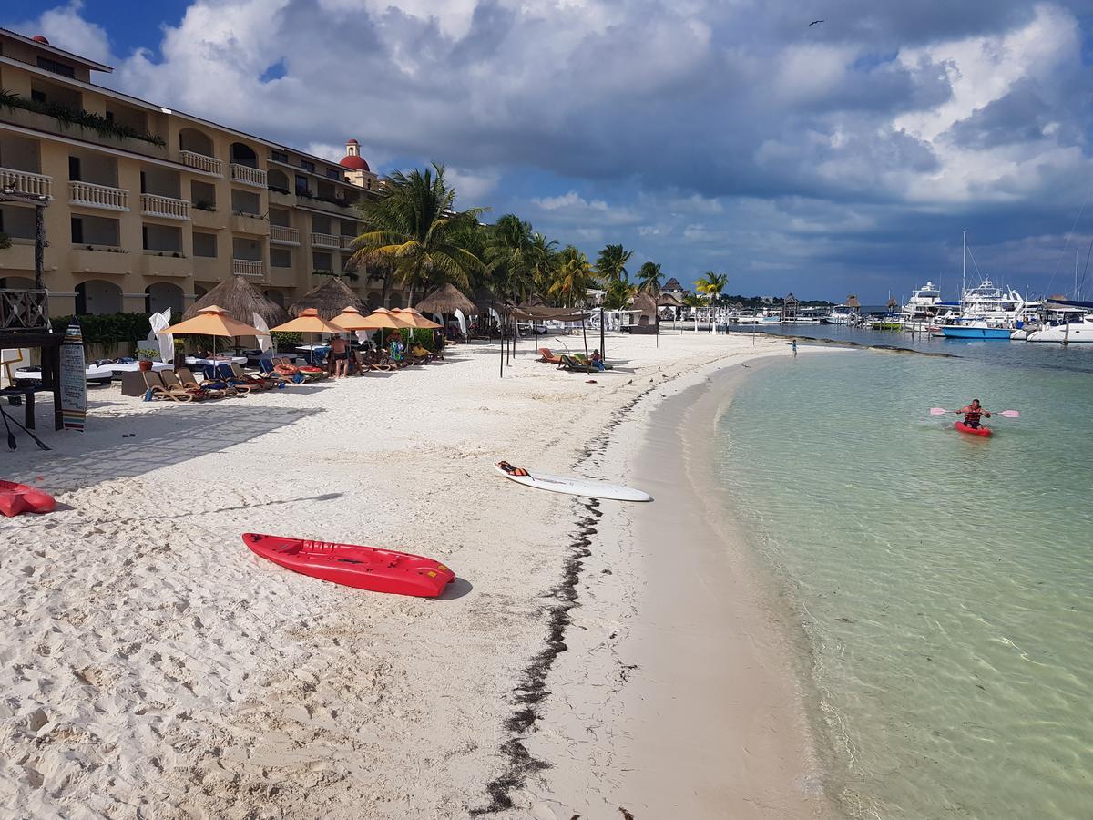 Suite Frente Al Mar Cancun Exterior photo