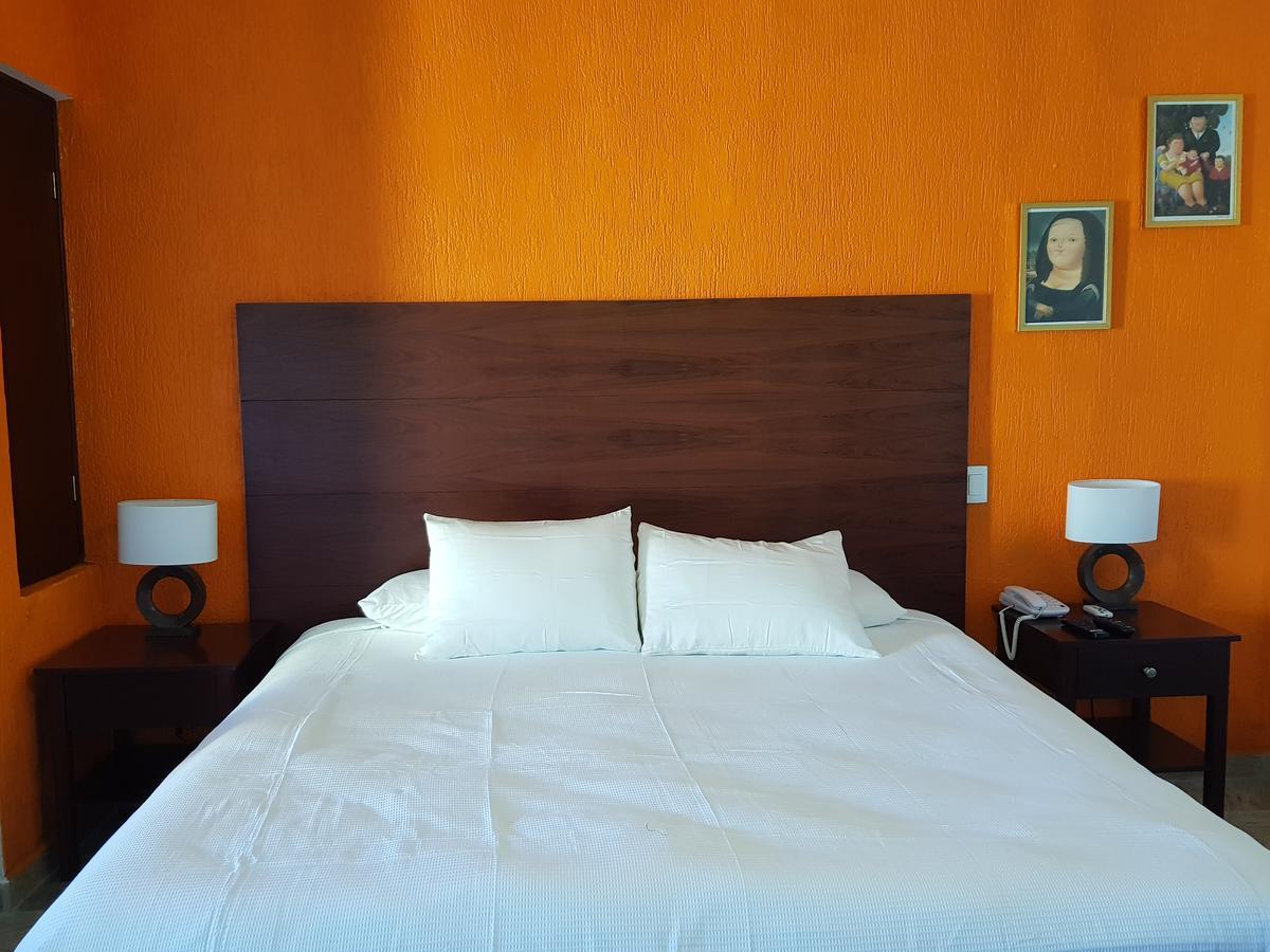 Suite Frente Al Mar Cancun Exterior photo