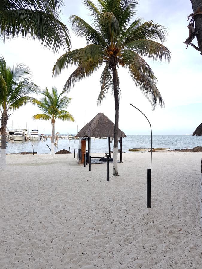 Suite Frente Al Mar Cancun Exterior photo